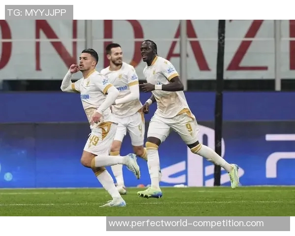 欧联杯精彩对决那不勒斯狂胜多特蒙德五球大捷回顾十大精彩进球