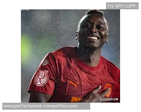 国王杯激战AC米兰3-0巴萨精彩瞬间回顾十大进球引爆全场热情