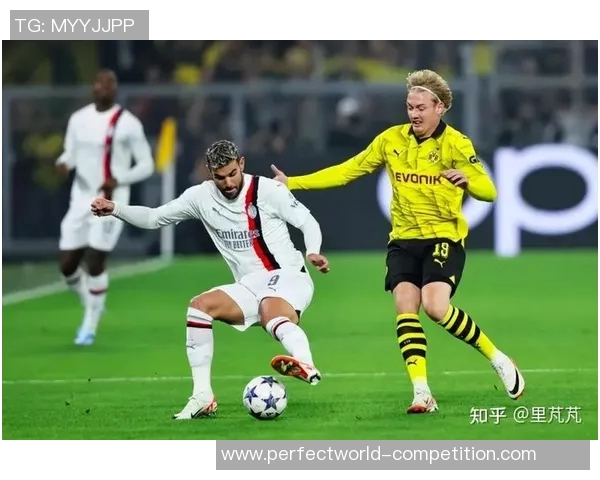 友谊赛精彩回顾:多特蒙德逆转AC米兰神扑瞬间引发全场热潮 友谊赛精彩回顾:多特蒙德逆转AC米兰神扑瞬间引发全场热潮