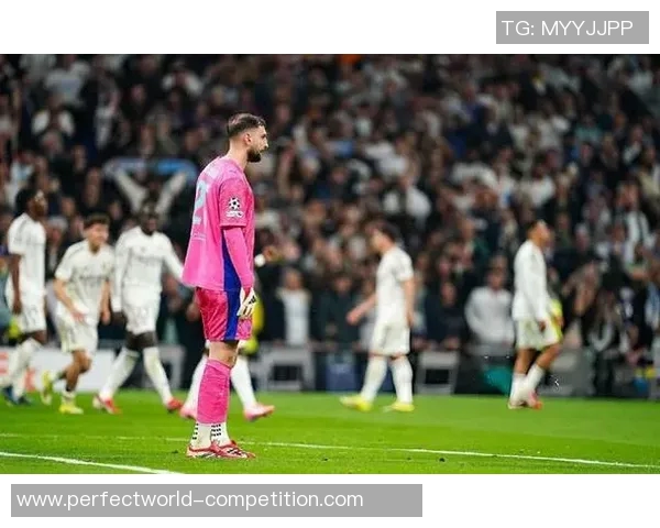 英超惊天逆转里昂5-0横扫皇马帽子戏法引发全场狂欢 英超惊天逆转里昂5-0横扫皇马帽子戏法引发全场狂欢